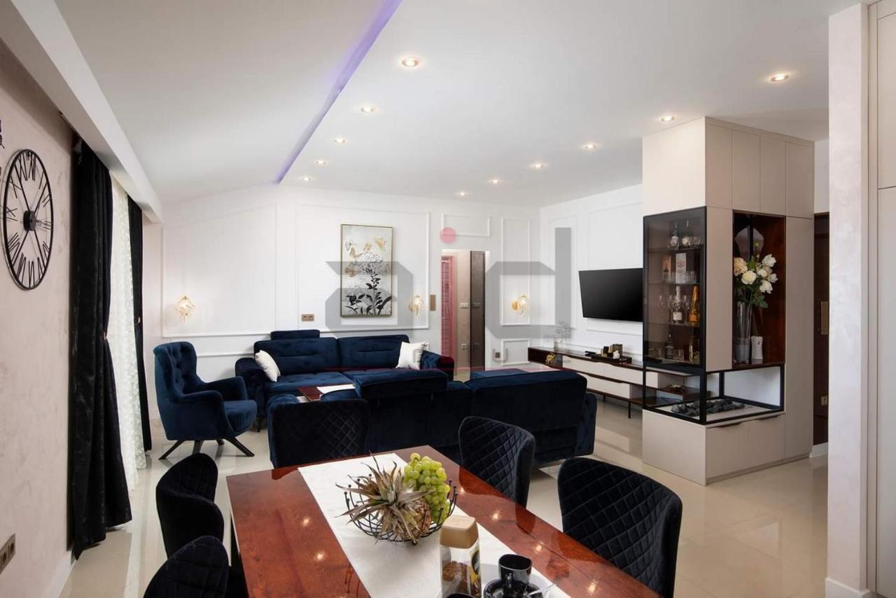 PULA PORTA AUREA&Wellness Oasis Apartment Luaran gambar
